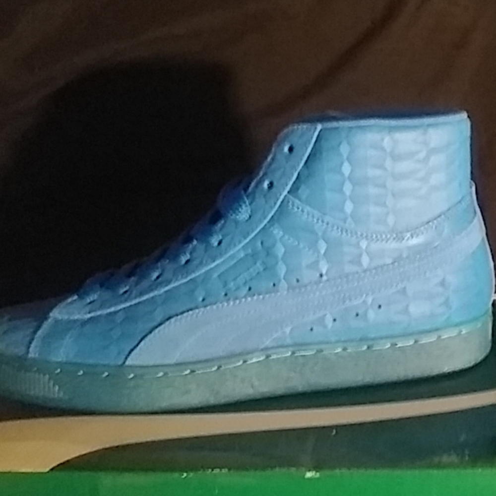Shoes